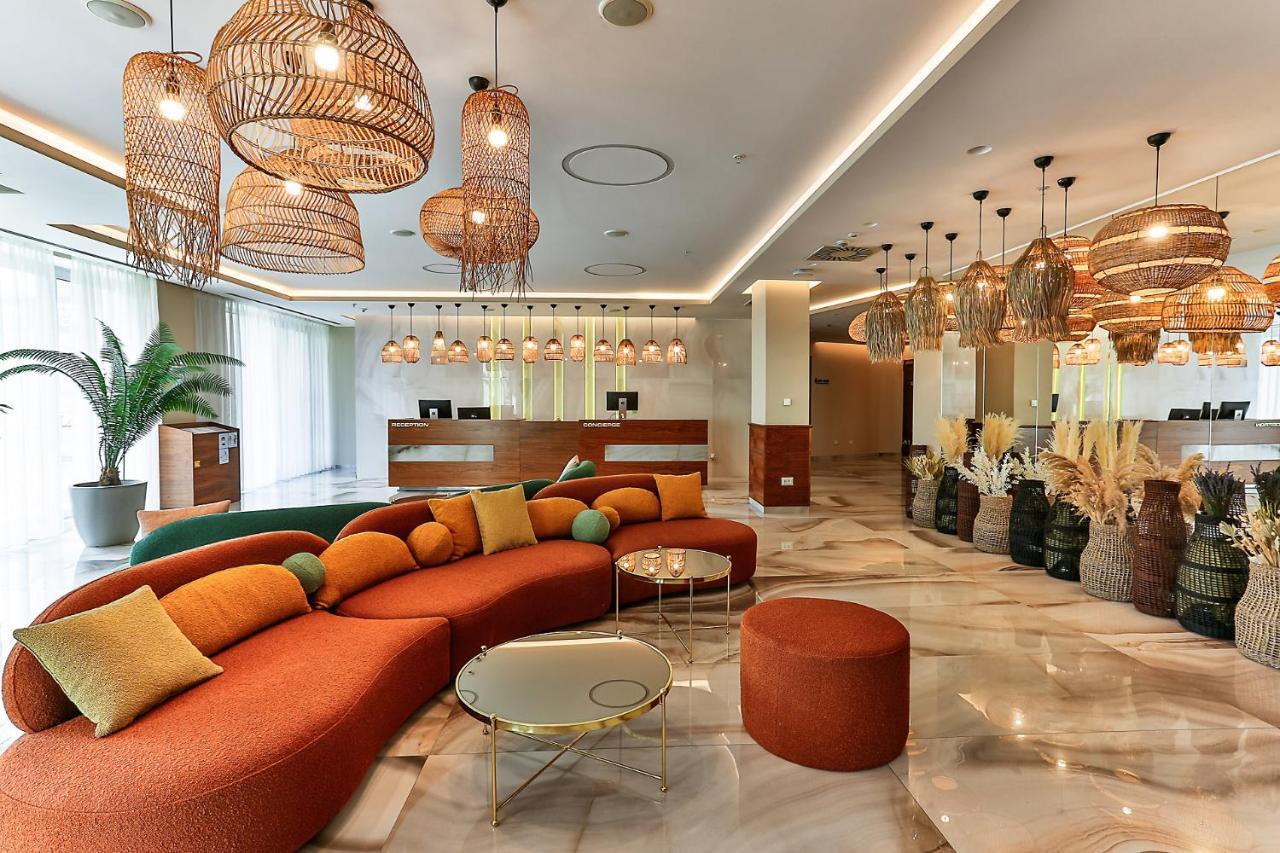 Hotel Tq Plaza Будва Екстериор снимка